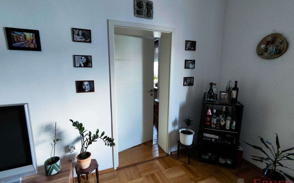 Zugang vom Wohnzimmer zum SZ
